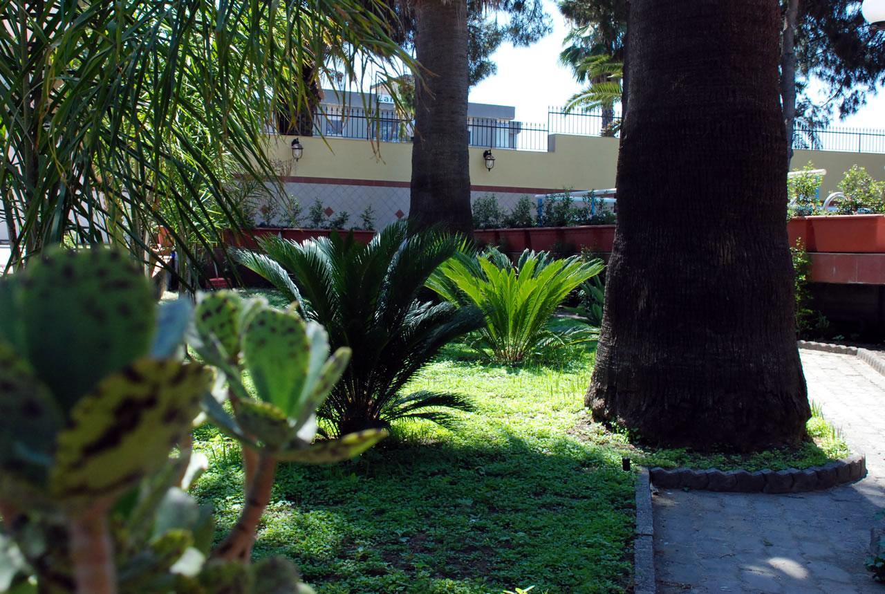Hotel La Villa ミステルビアンコ エクステリア 写真