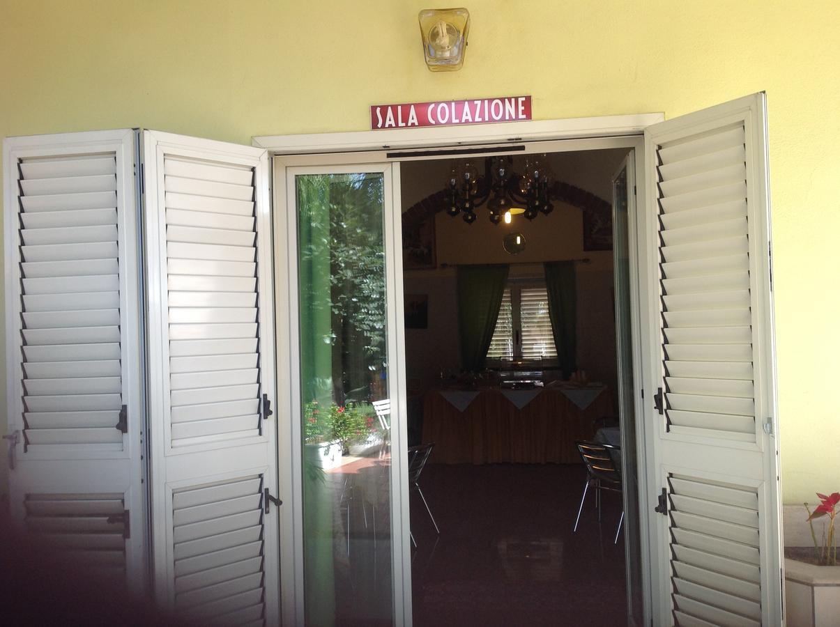 Hotel La Villa ミステルビアンコ エクステリア 写真
